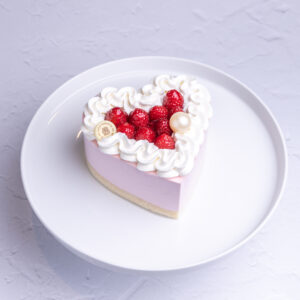 Valentine's Raspberry Heart Cake 